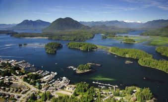 Tofino Resort + Marina