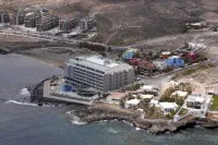 Kn Hotel Arenas del Mar Adults Only Hotels near Tenerife South Airport
