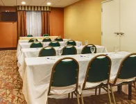Holiday Inn Express & Suites Hamburg Hotels in Eden