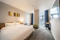 Ocean the Point Hotel