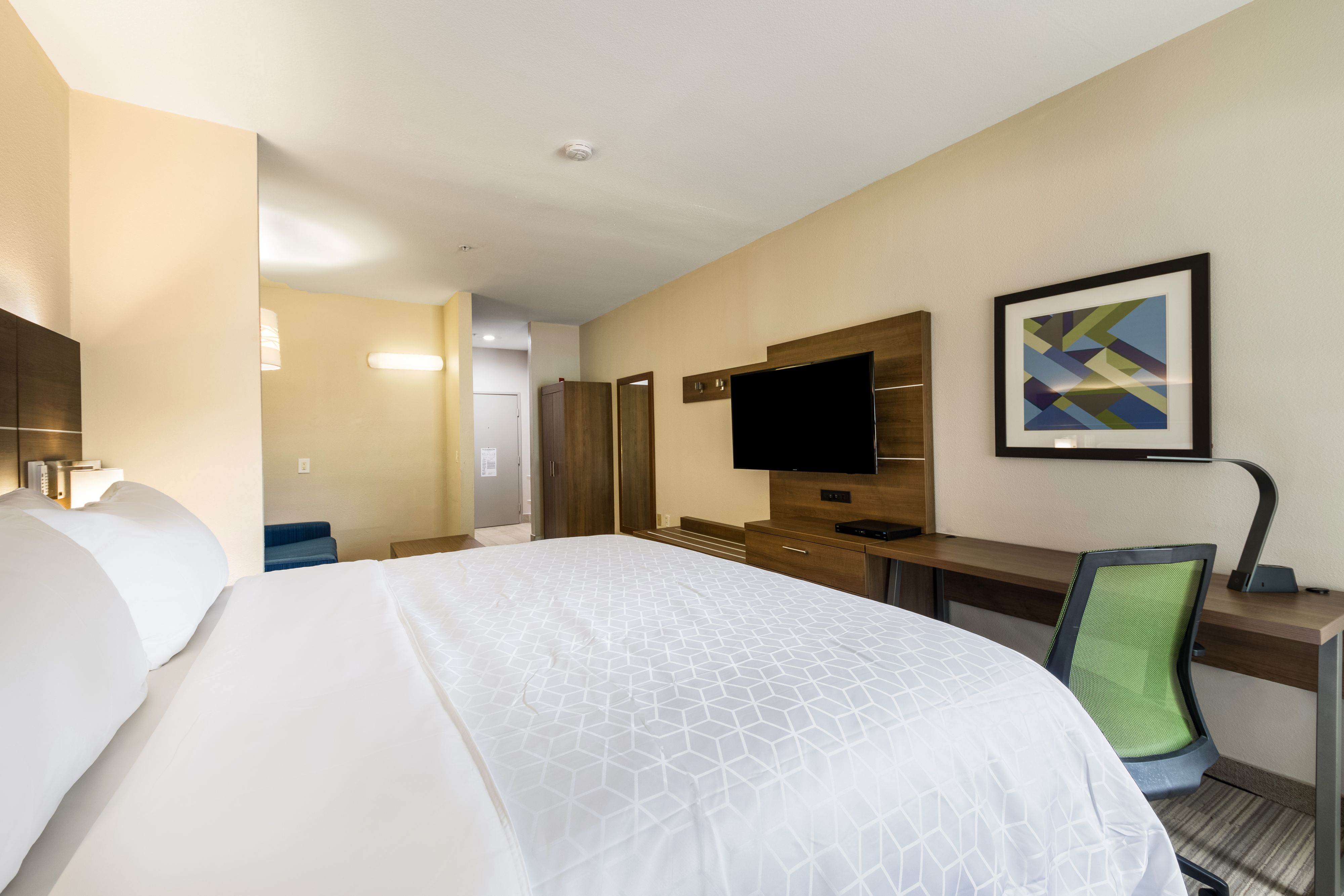 Holiday Inn Express Hotel & Suites Columbus, an Ihg Hotel