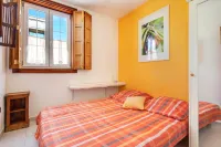 Casa Golfin - Colorful House with Large Terrace in the Sunny South Hotels near Finca Las Margaritas Banana Experience