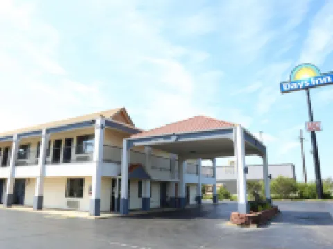 Days Inn by Wyndham Monroe La Hotels in Monroe