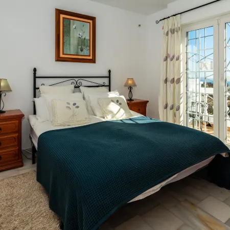 Los Olivos 3 Bedroom Villa with Heated Pool