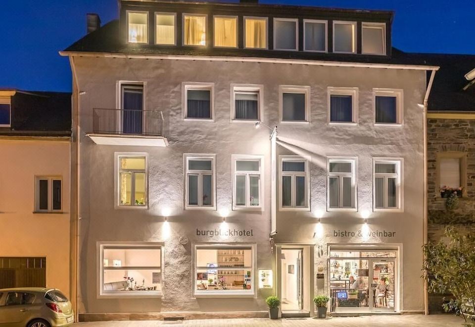 Burgblickhotel - Housity