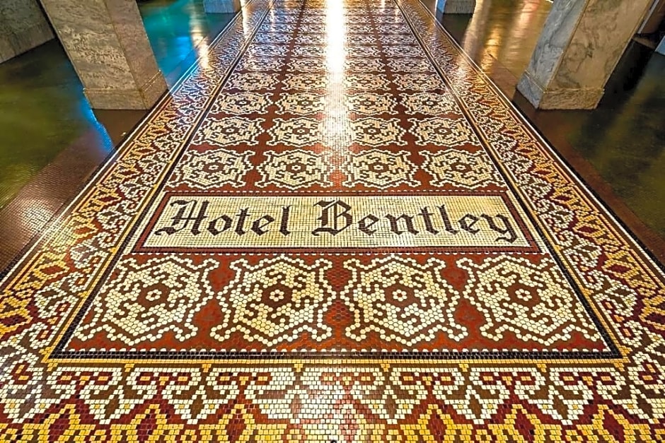 Hotel Bentley