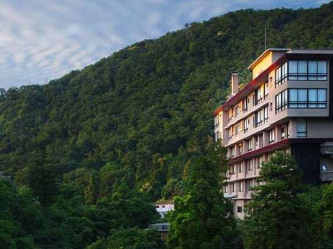 吉祥やまなか 加賀 を宿泊予約 22年安い料金プラン 口コミ 部屋写真 Trip Com