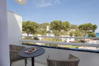 Canyamel Park Hotel & Spa -   - Adults Only (+16) - Dağ Manzaralı