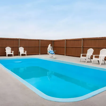 Super 8 by Wyndham Gainesville TX