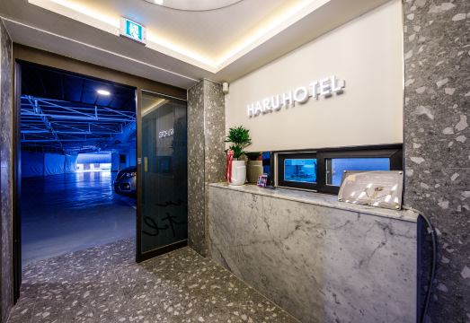 경산 호텔 하루