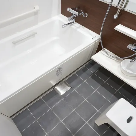 Holiday Inn & Suites SHIN OSAKA by IHG Отели рядом с достопримечательностью «Компания Nissin Food Products Co., Ltd.»