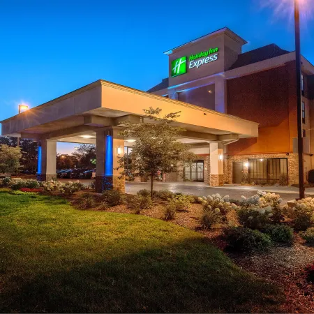 Holiday Inn Express MEMPHIS MEDICAL CENTER MIDTOWN by IHG