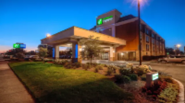 โรงแรม Holiday Inn Express Memphis Medical Center Midtown บาย IHG