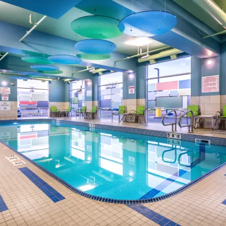 Holiday Inn Express & Suites BRANDON by IHG