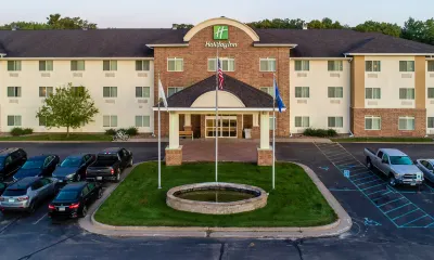 Holiday Inn Conference Ctr Marshfield