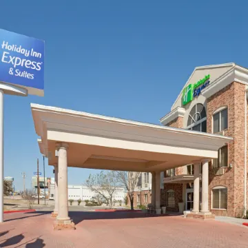 Holiday Inn Express & Suites EAGLE PASS by IHG