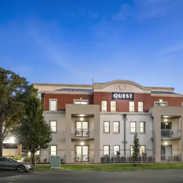 Quest Echuca Hotels near Moama