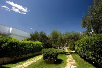 "saracena" Holiday Home with Private Beach and Swimming Pool