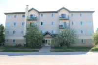 Nomad Hotel & Suites - parking