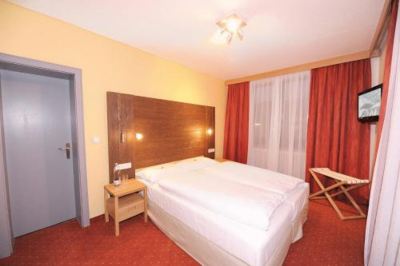 Double Room With Balcony König Photo