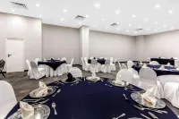 CHN Hotel Monterrey Aeropuerto, Trademark by Wyndham - 早餐