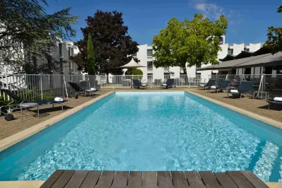 Best Western Saint-Etienne Porte du Forez Hotel a Savigneux
