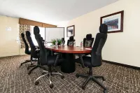 New Hope Inn & Suites