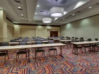 Drury Inn & Suites Findlay Hotels in Findlay