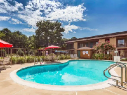 Quality Inn Easton Hotels in Easton