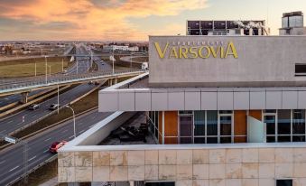 Warsaw Apartments - Hizvo