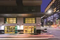 Brady Apartment Hotel Flinders Street