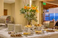 Alma Del Lago Suites & Spa - พร้อมอาหารเช้า