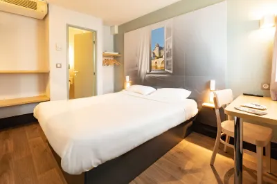 B&B Hotel Laval Changé Отели в г. Шанже