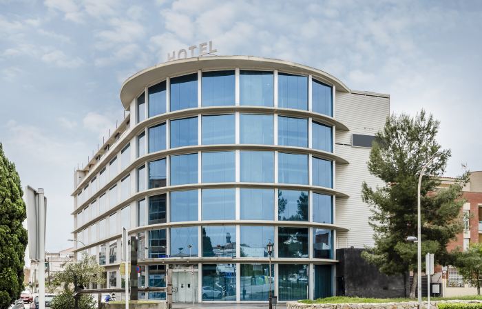 Dorma Cunit Suites & Spa