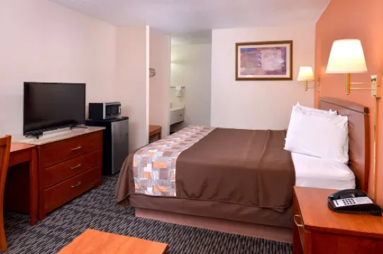 Americas Best Value Inn Sullivan