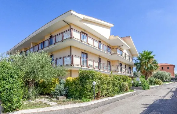 羅馬錢皮諾卓越酒店