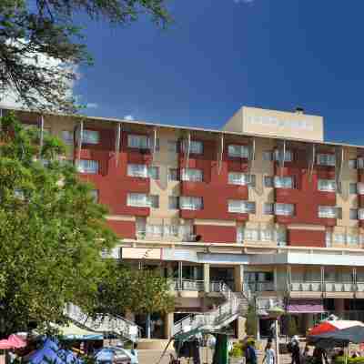 크레스타 프레지던트 호텔 Hotel Exterior