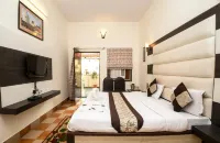 Hotel Sidhartha Walking Distance from TajMahal