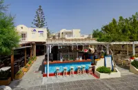 Dolphins Apartments