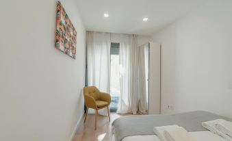 Courtyard Oporto Design Apartment K with Terrace