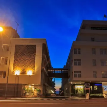 Renuka City Hotel Отели в г. Коломбо