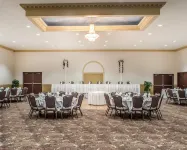 Quality Inn - Niagara Falls Blvd فنادق في Grand Island