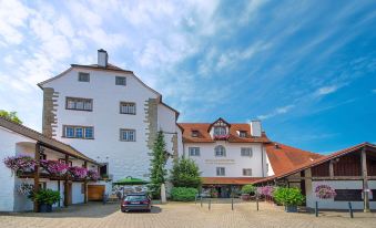 Schloss Hotel Wasserburg