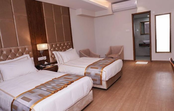 Oasis Hotel Cumilla