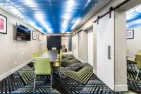 Holiday Inn Express FLINT-CAMPUS AREA by IHG