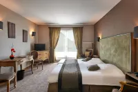 Parc Hôtel Hotel dekat Chateau du Wangenbourg