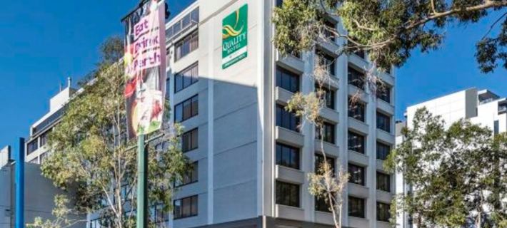 Quality Hotel Ambassador Perth Отели в г. Перт