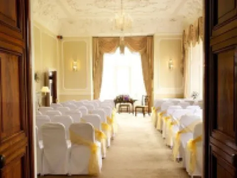 Wivenhoe House Hotel
