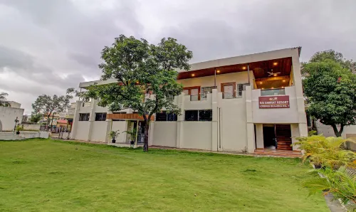 Sai Samrat Resort Hotels in Satara