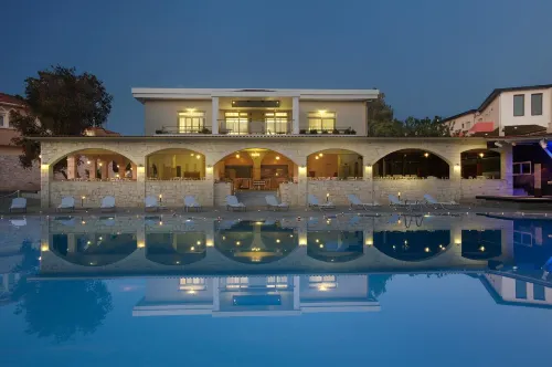 Portes Beach Hotel Hotels in Nea Poteidaia